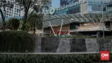 Strategi Adaptasi Pekerja Digital Menghadapi Pagar Tinggi Mal di Jakarta