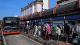 Menggunakan Layanan Transbandara Rute Blok M-Bandara Soekarno-Hatta dengan Tarif Rp15.000